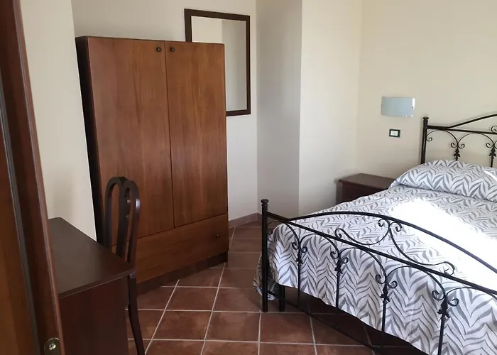 Alojamento de Acomodação e Pequeno-almoço Masseria Petrella Satriano