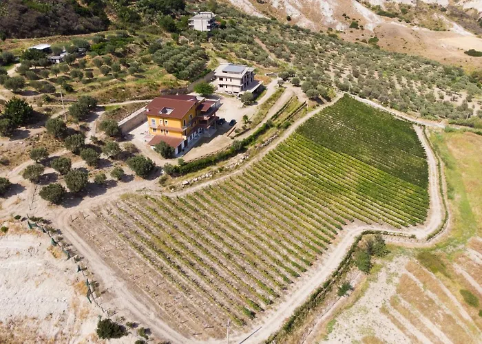 Masseria Petrella Alojamento de Acomodação e Pequeno-almoço